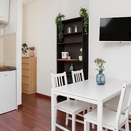 1 Bedroom Apt - Duomo 4 Mediolan Zewnętrze zdjęcie
