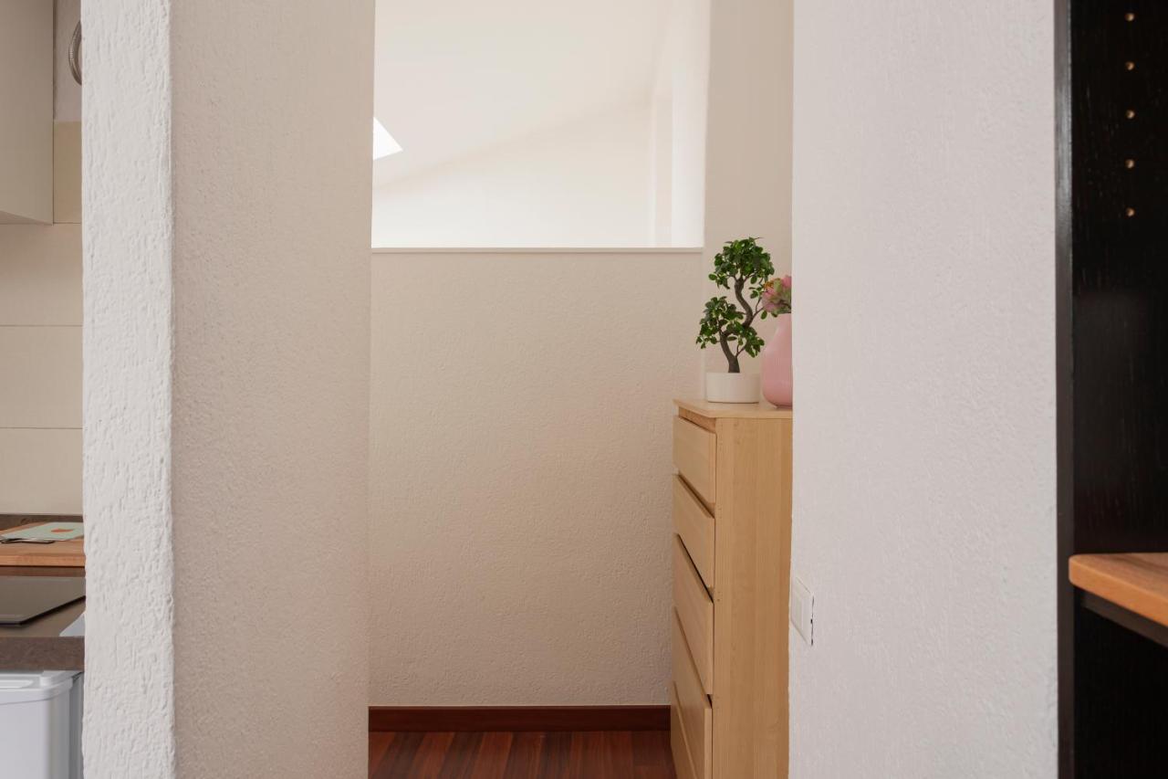 1 Bedroom Apt - Duomo 4 Mediolan Zewnętrze zdjęcie